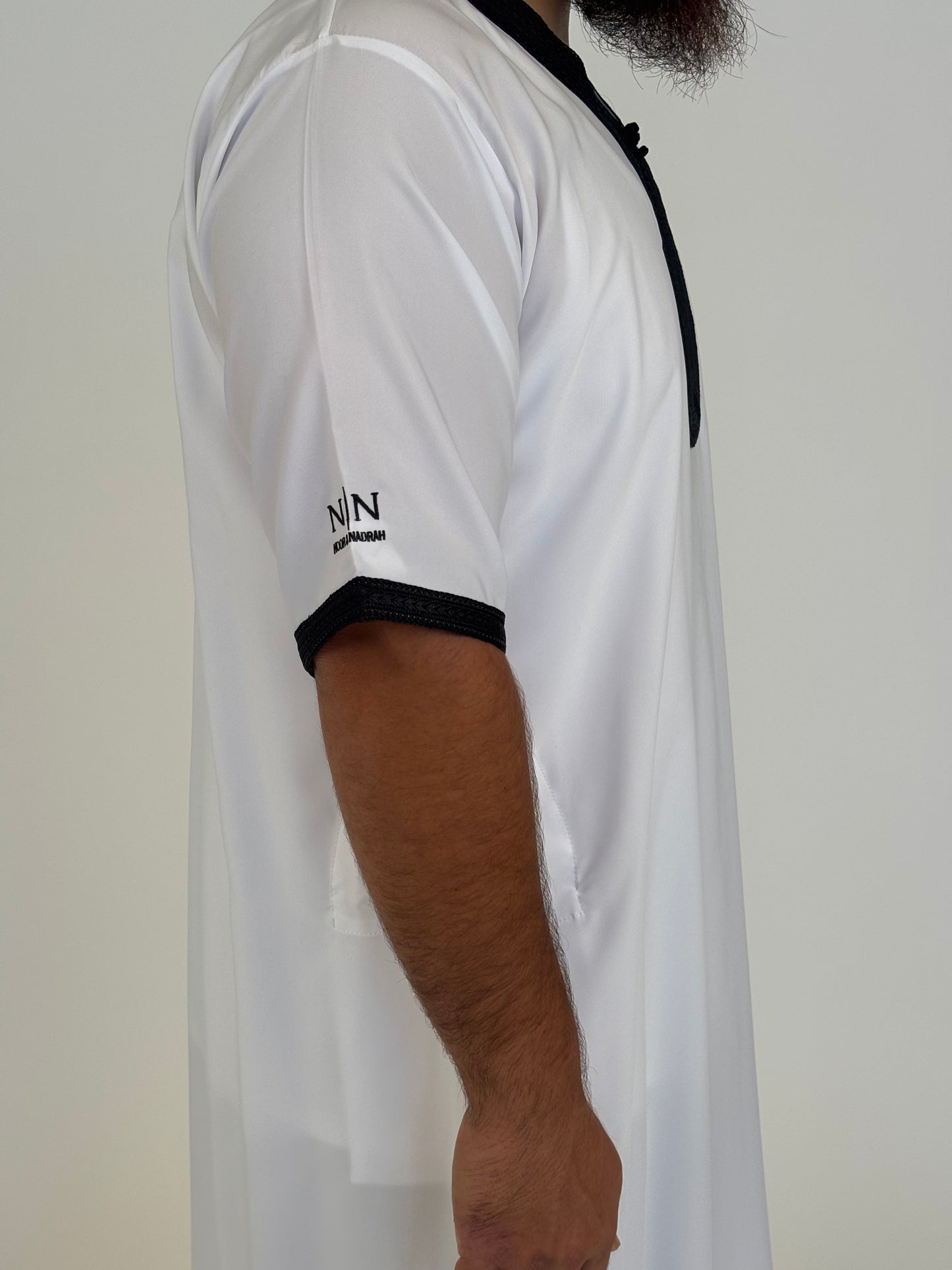 Banafee Thobe - White