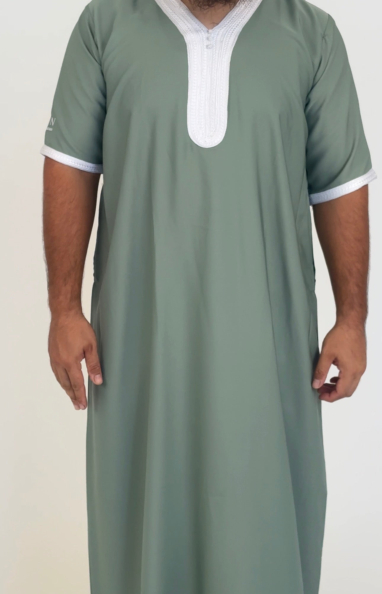 Banafee Thobe - Pistachio Green